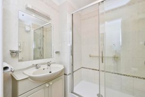 SHOWER ROOM- click for photo gallery